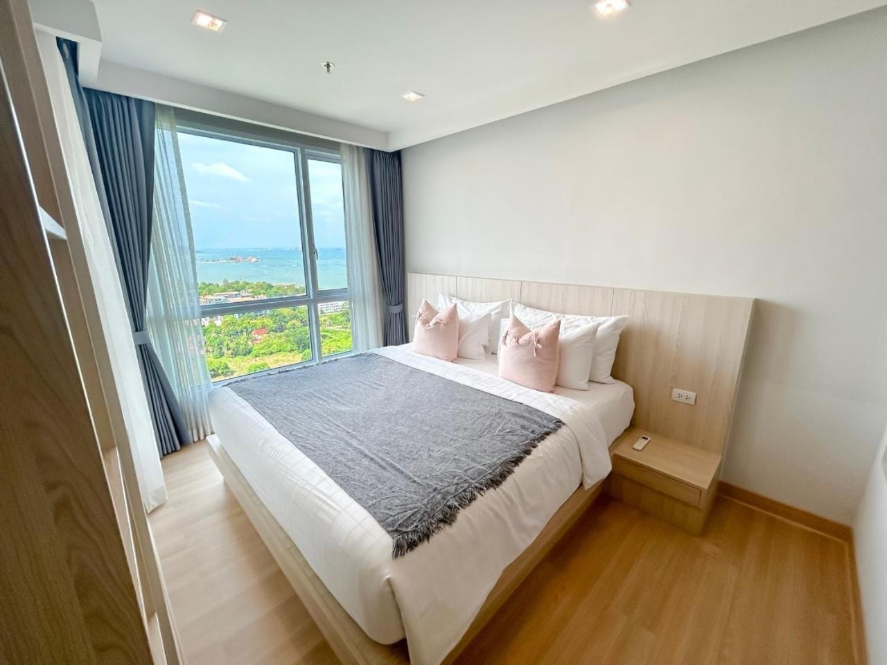 Yuu Residence Si Racha Exterior photo
